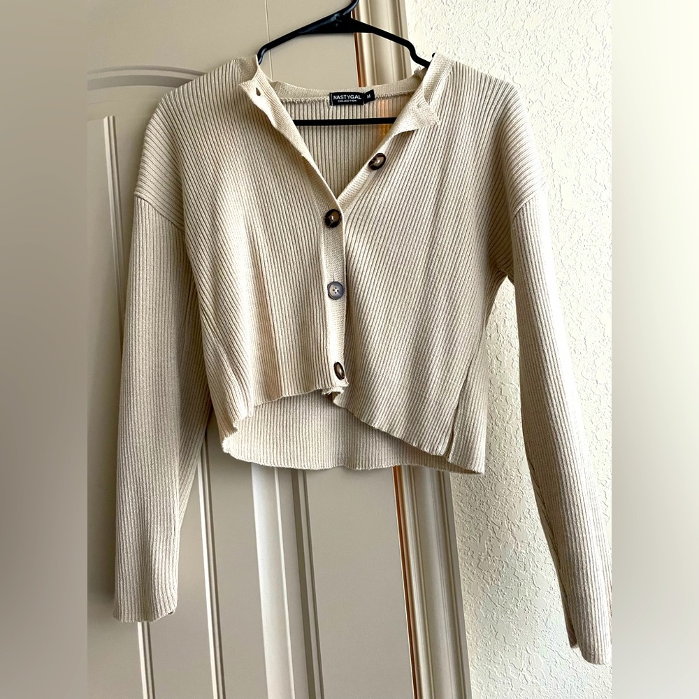 Nasty Gal cute cardigan size M